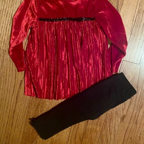 1ST IMPRESSIONS:BABY GIRL RED VELOUR HOLIDAY OCCASION 2-PIECE OUTFIT-SIZE 12 MTH - Picture 2 of 2